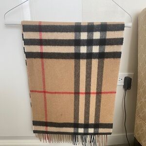 Limited edition Scarf